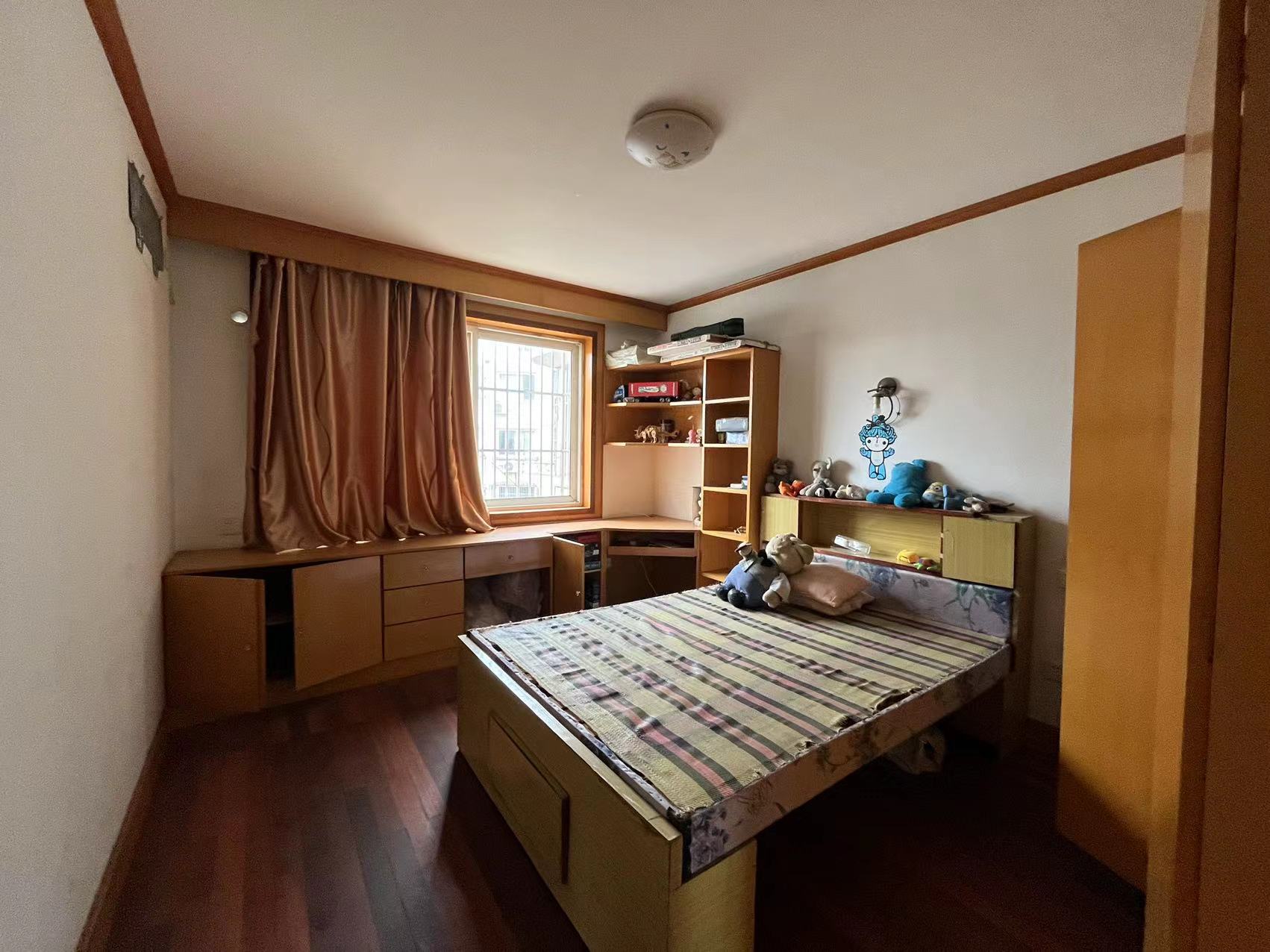 光明东村一期 3室2厅1卫 119.00m&sup2;