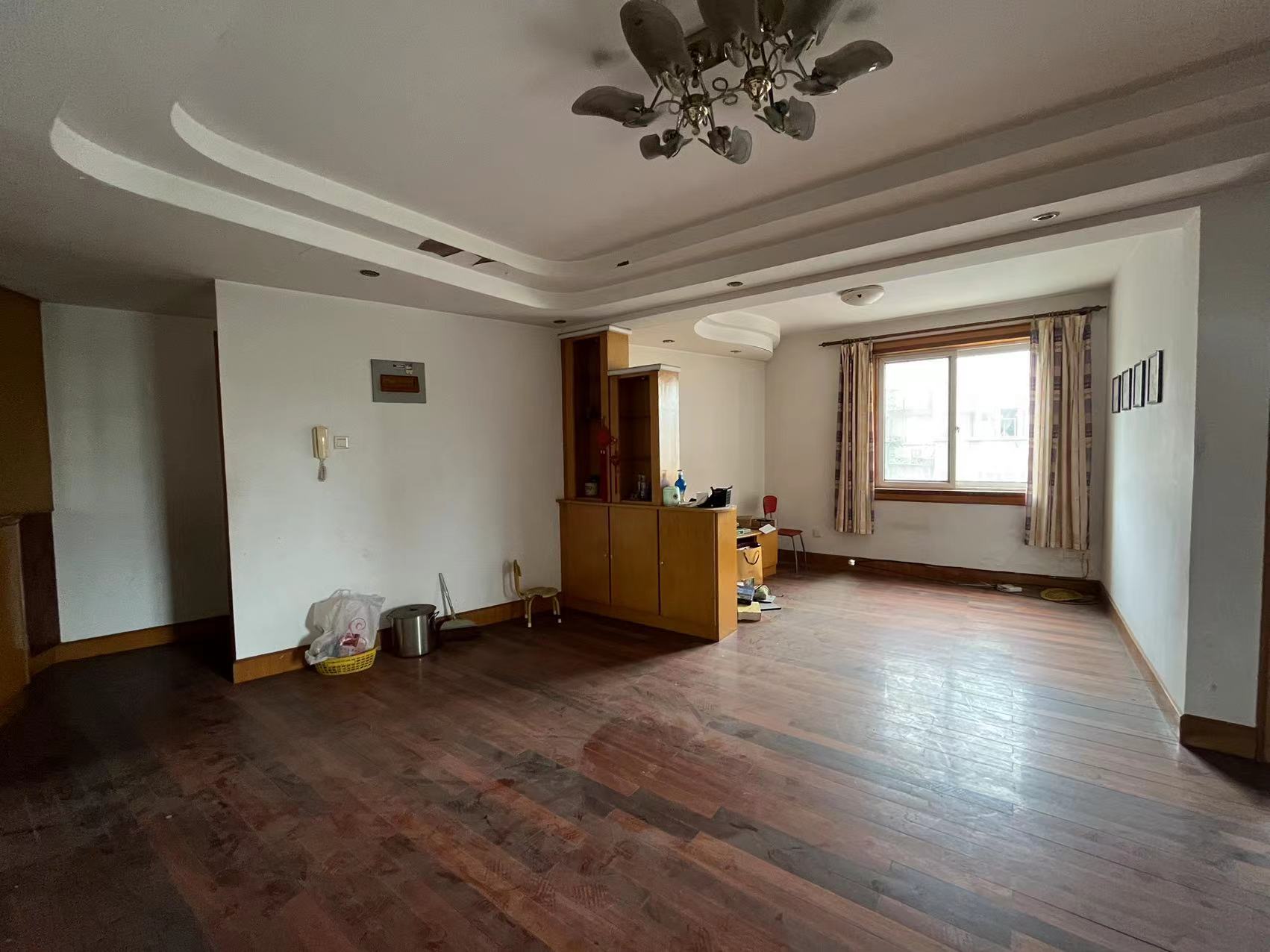 光明东村一期 3室2厅1卫 119.00m²