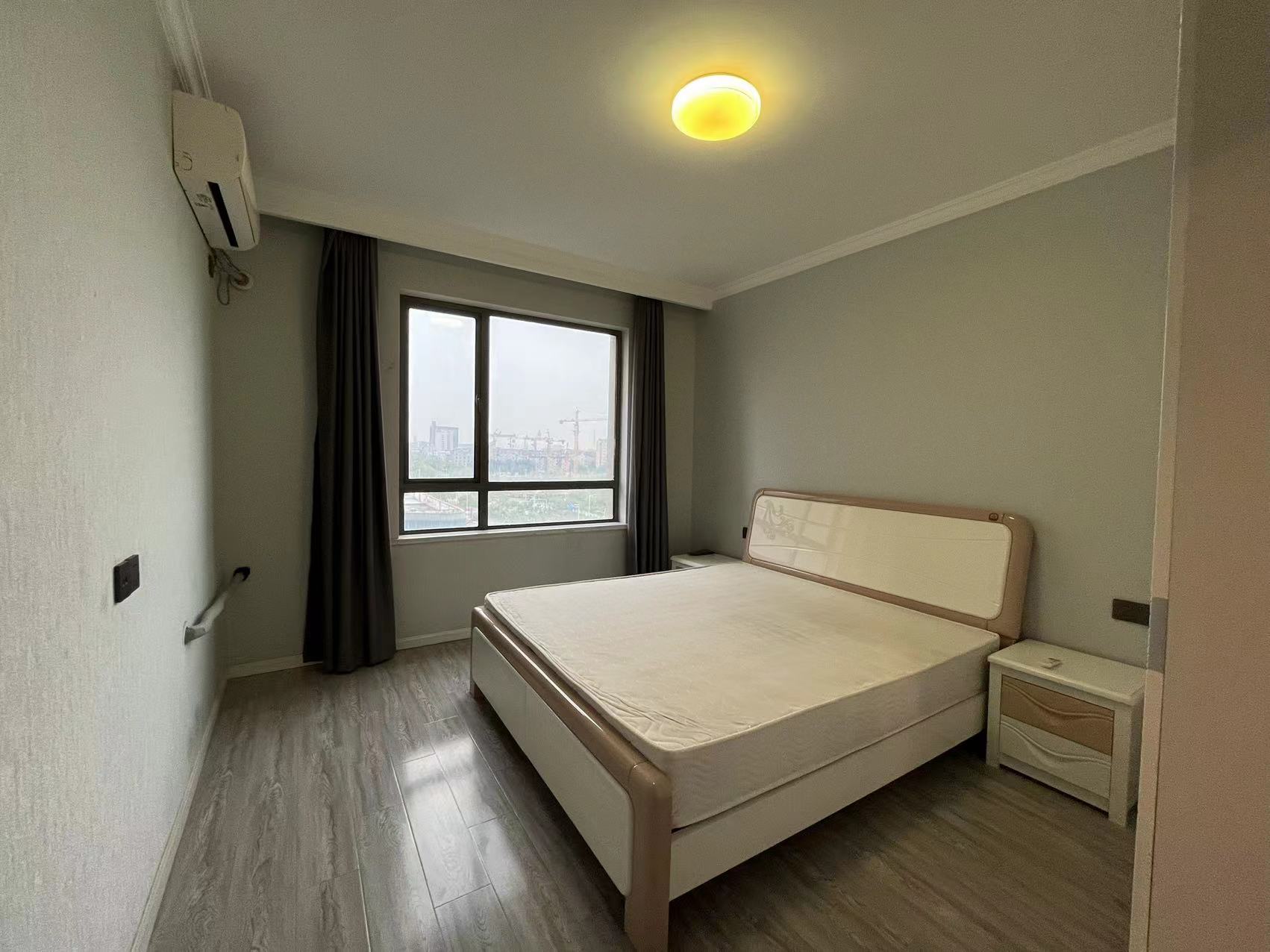 景华城 2室1厅1卫 102.00m&sup2;