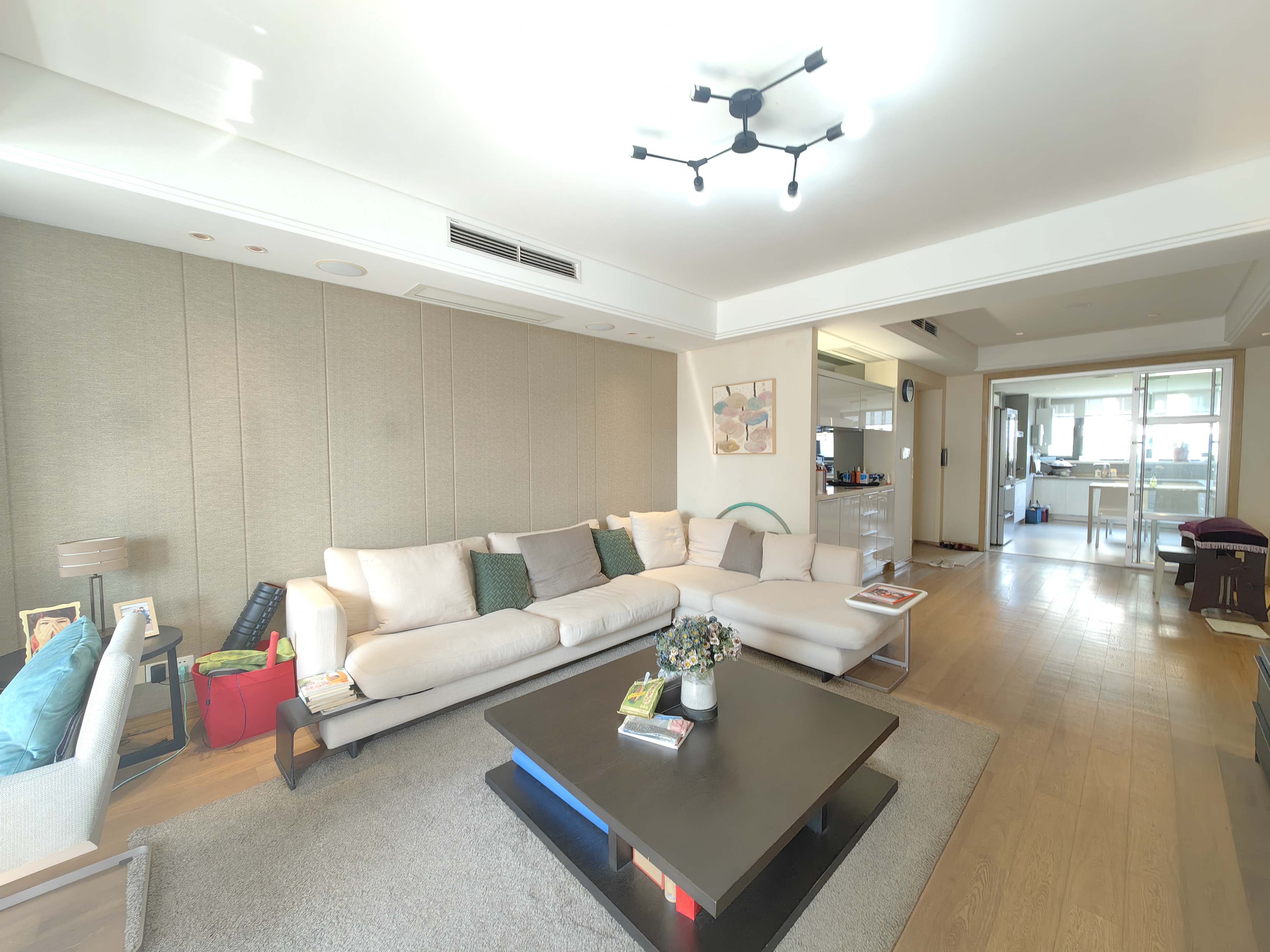 益兴名流府 3室2厅2卫 123.9m&sup2;