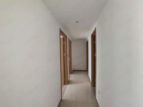 绿地新里城 3室2厅1卫 91.5m&sup2;