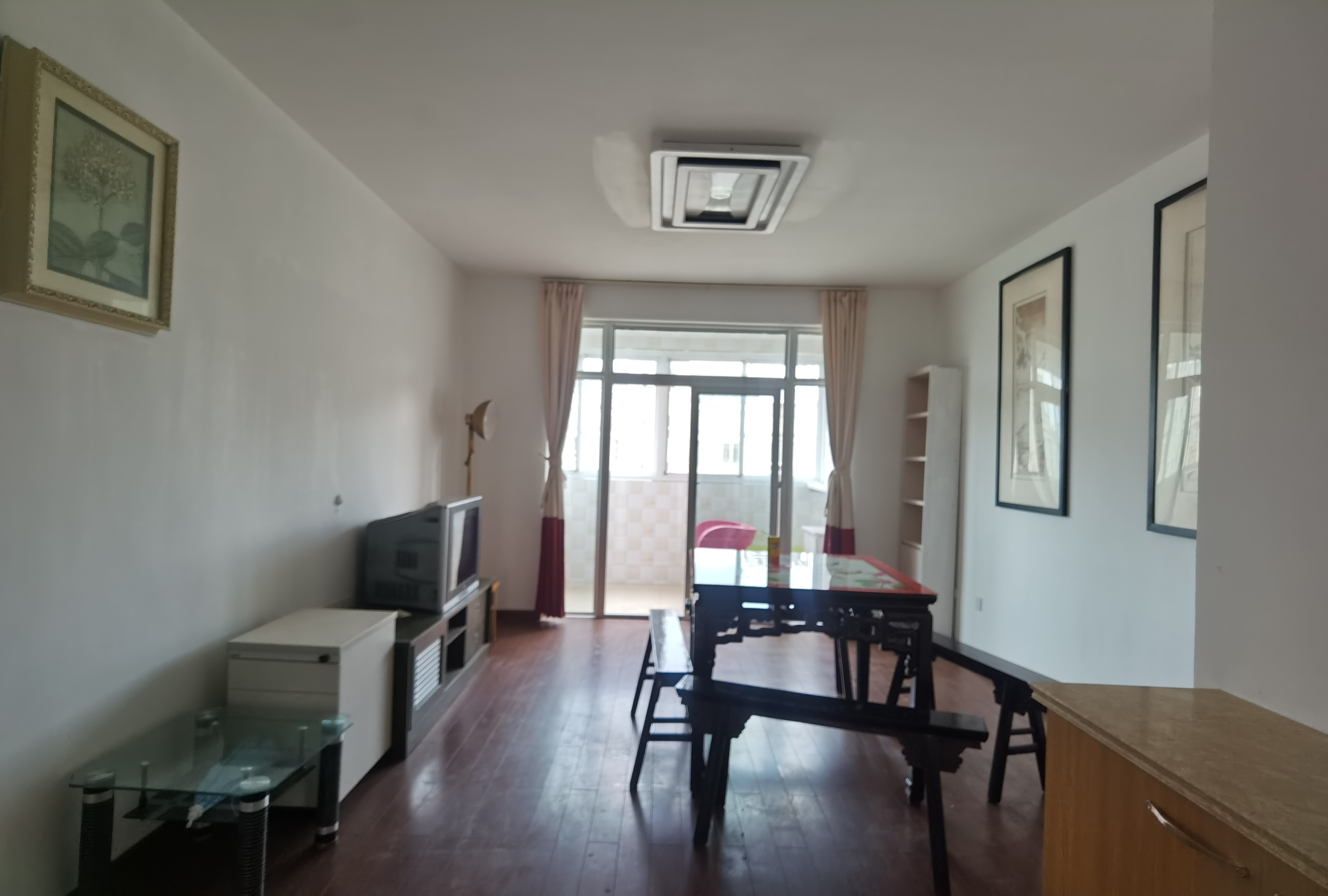 天霞苑 3室2厅1卫 120m&sup2;