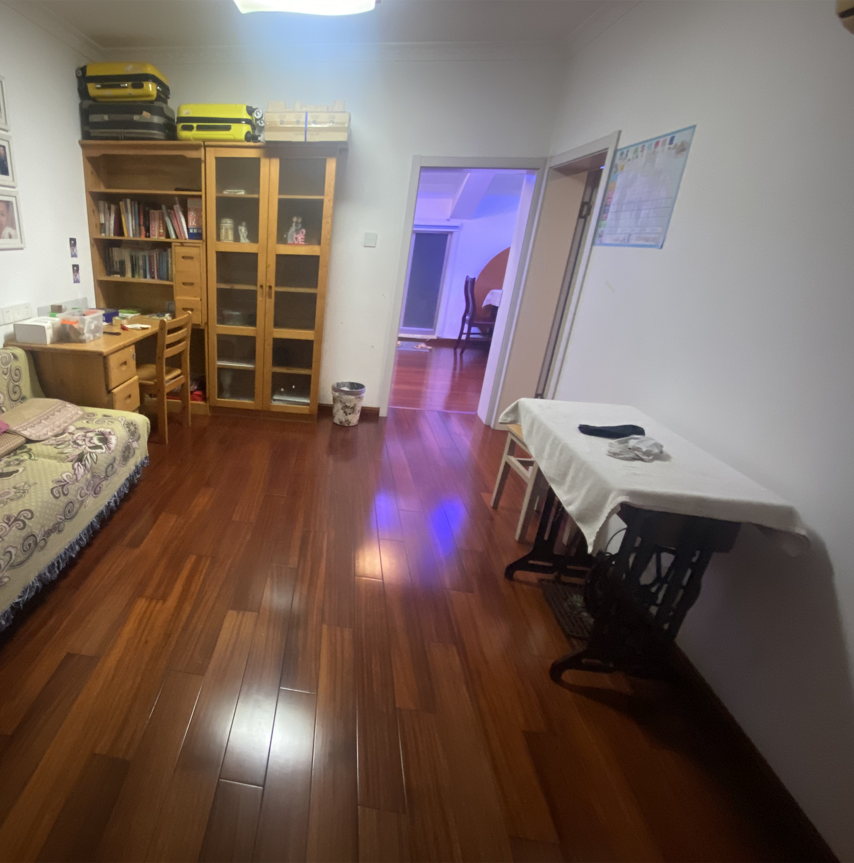 易家桥新村 3室1厅1卫 85m&sup2;
