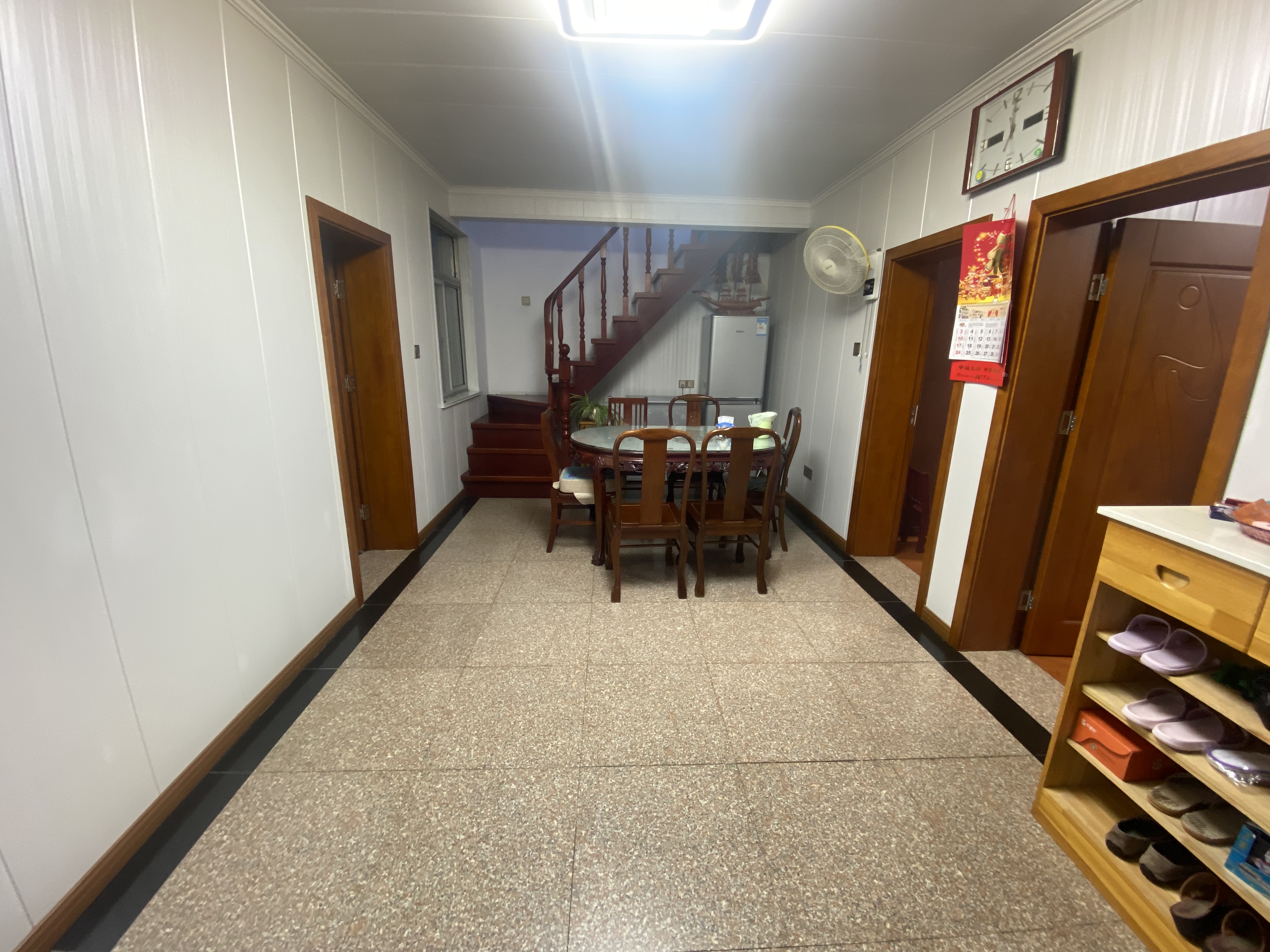 易家桥新村 3室1厅1卫 85m&sup2;