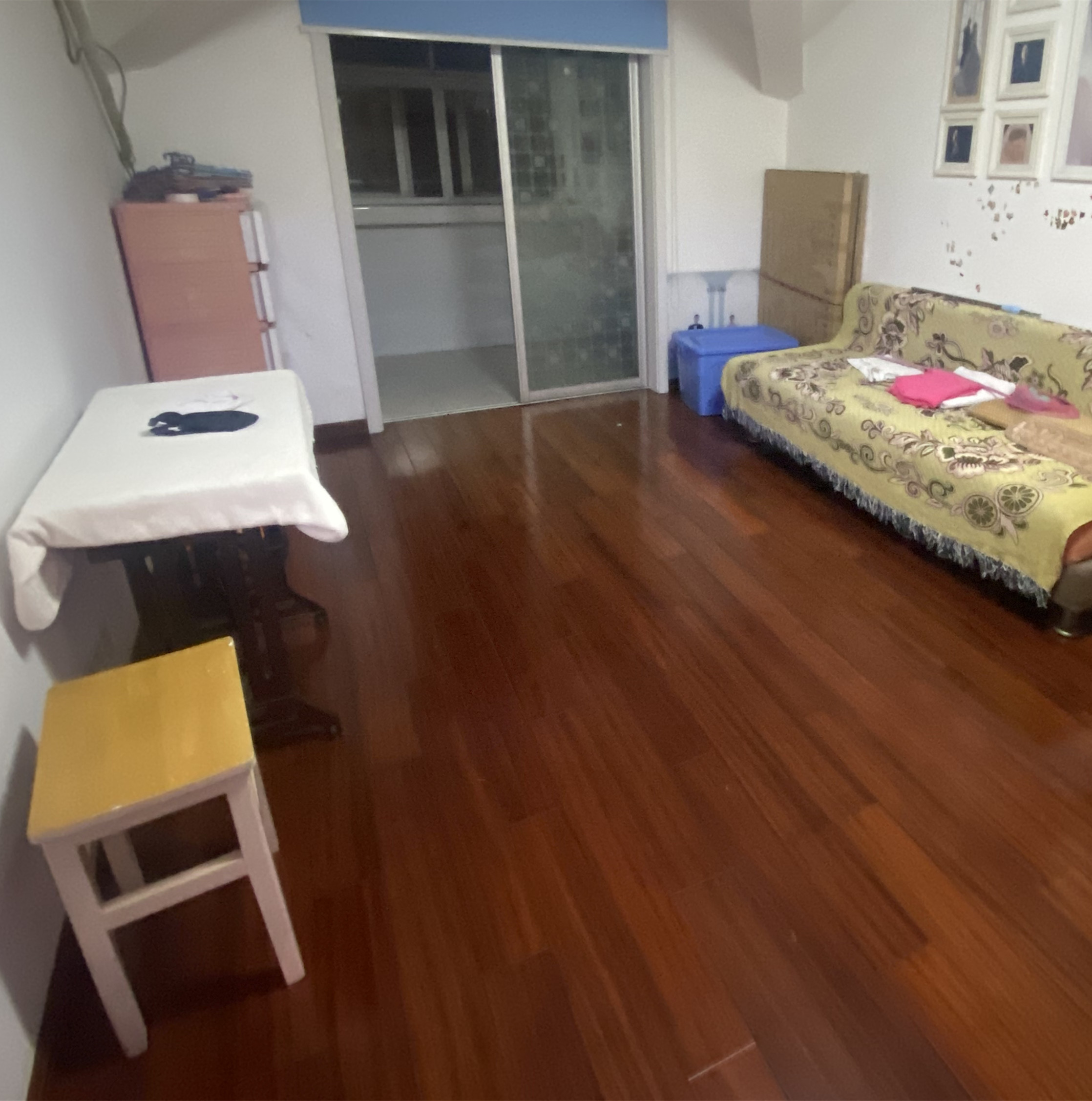 易家桥新村 3室1厅1卫 85m&sup2;