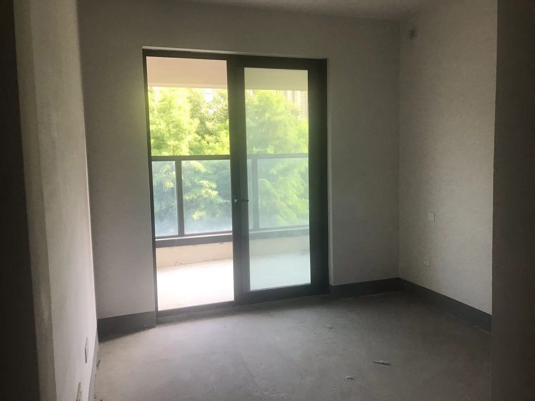 龙湖天宸源著 4室2厅4卫 265.00m&sup2;