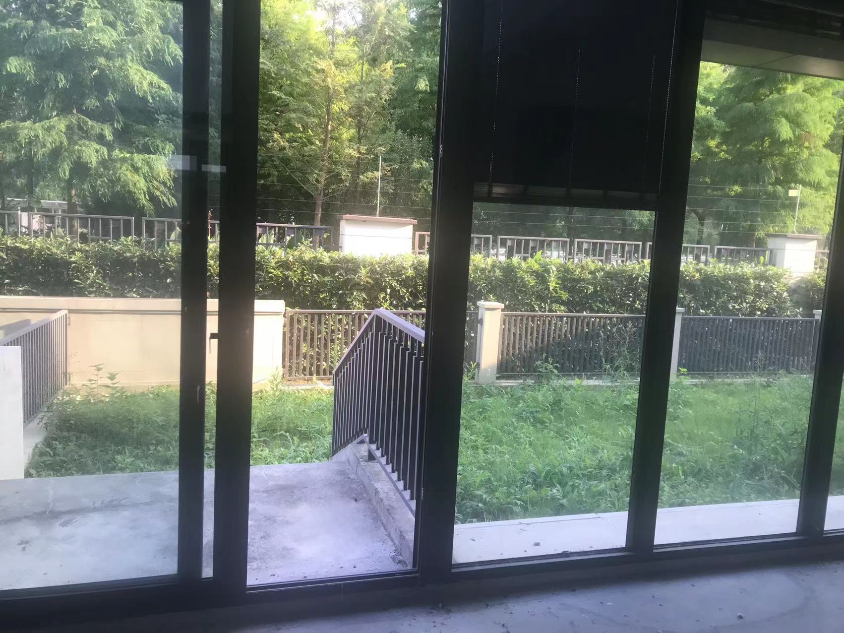 龙湖天宸源著 4室2厅4卫 265.00m&sup2;