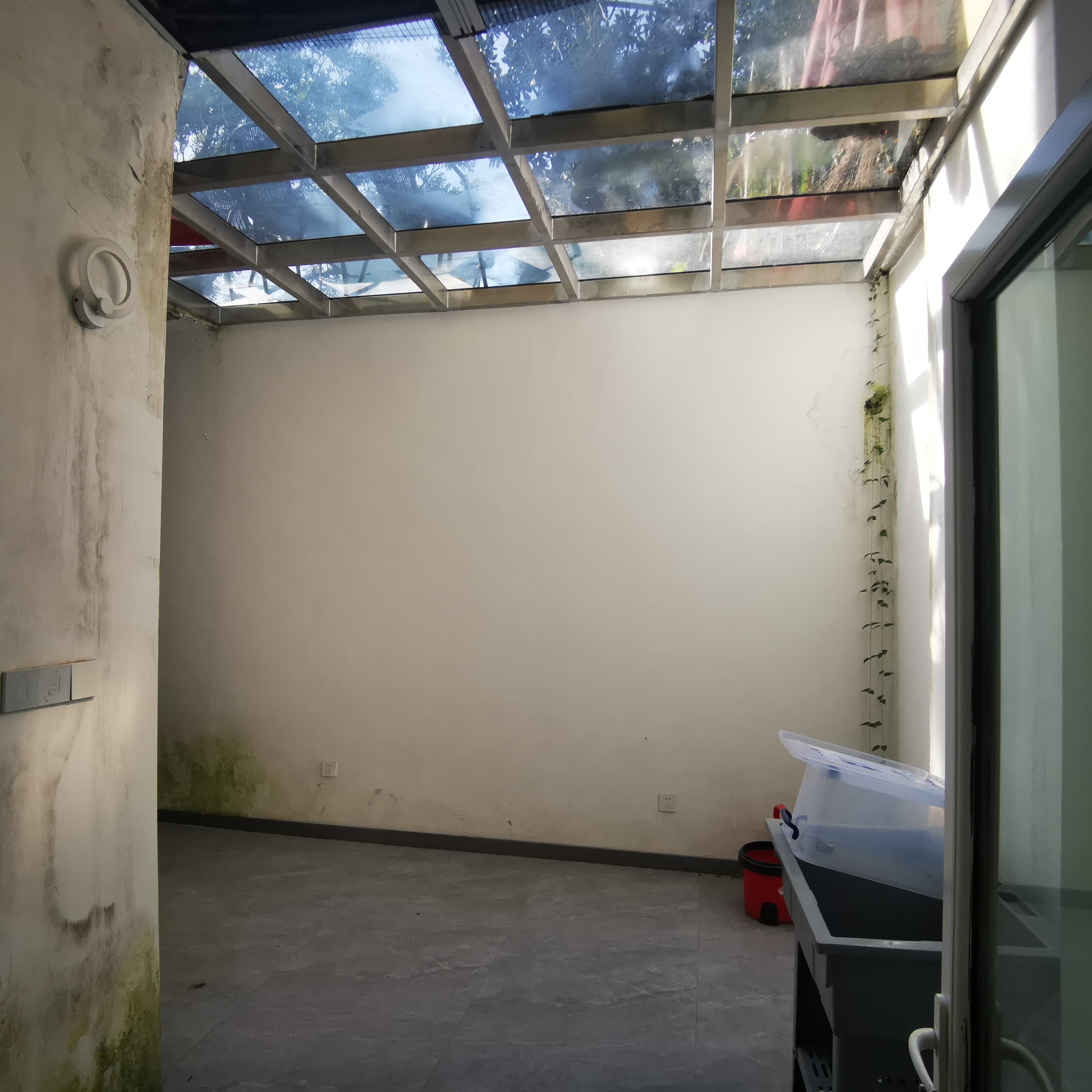 军山花园 4室2厅3卫 280m&sup2;