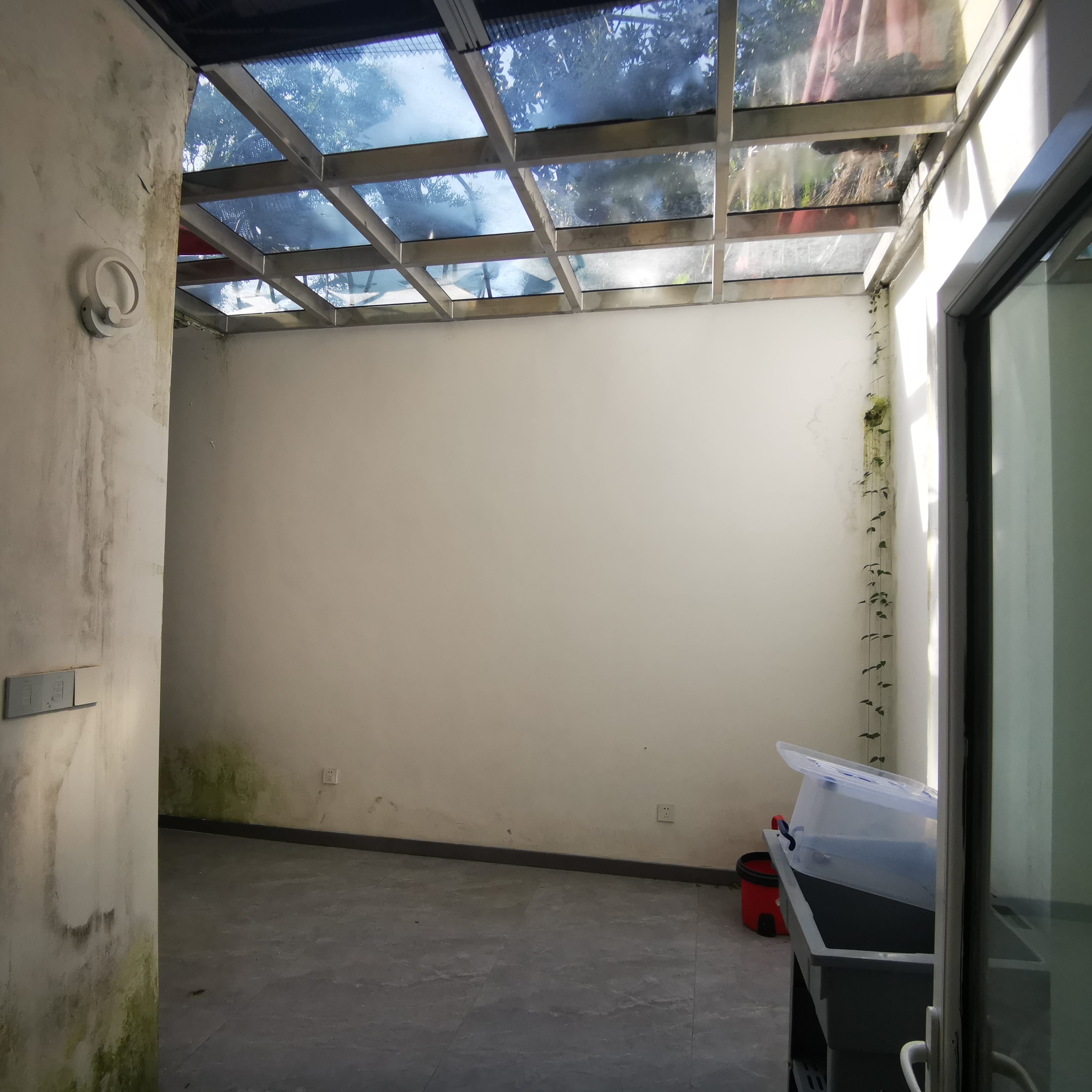 军山花园 4室2厅3卫 280m&sup2;