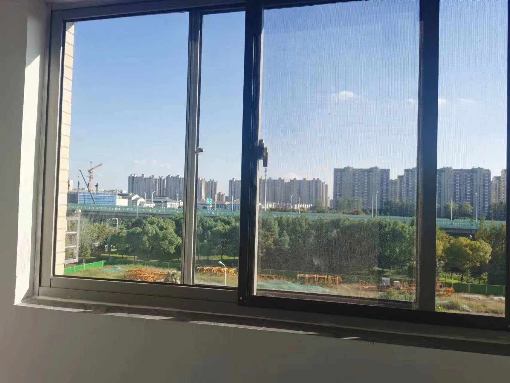 世濠花园 3室2厅1卫 126m&sup2;