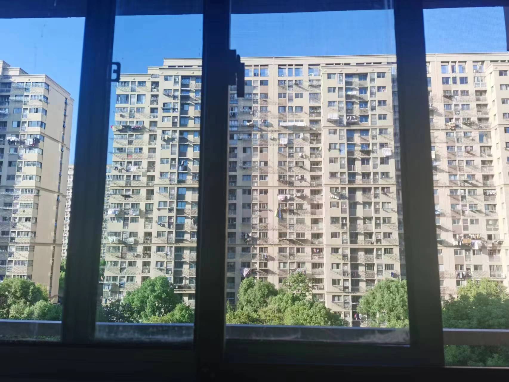 世濠花园 3室2厅1卫 126m&sup2;