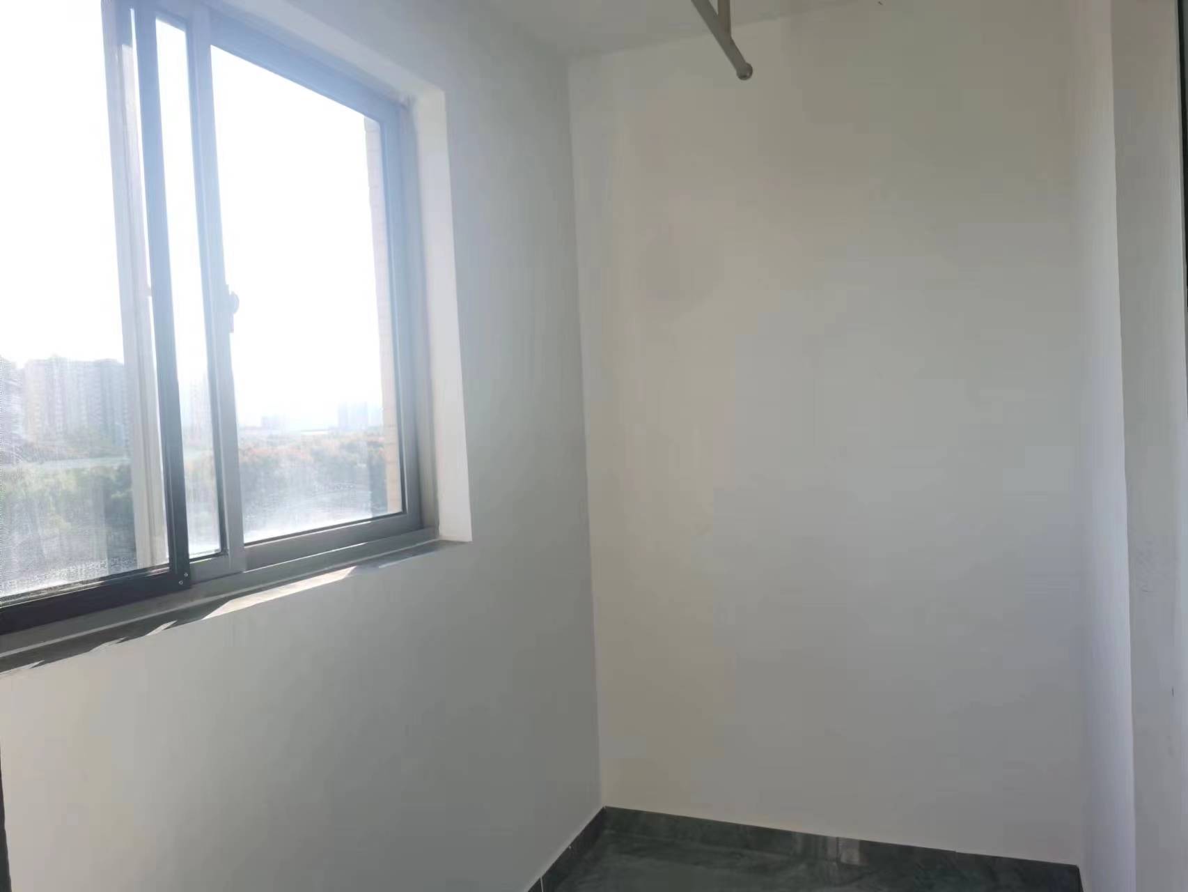 世濠花园 3室2厅1卫 126m&sup2;