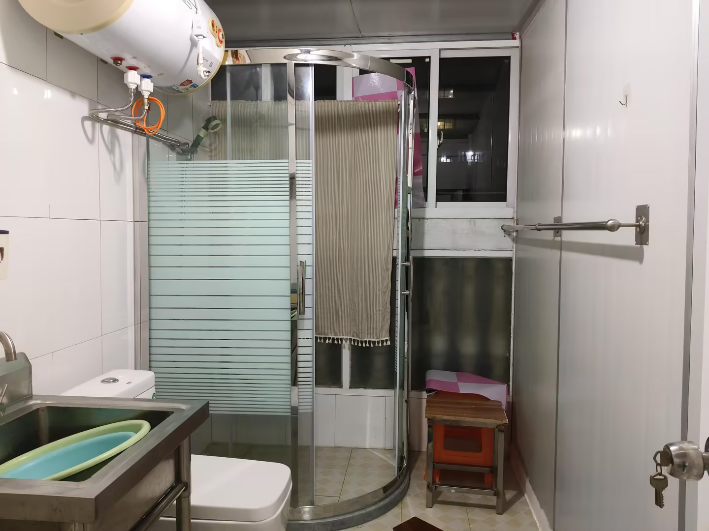 民安花苑 1室1厅1卫 70m&sup2;