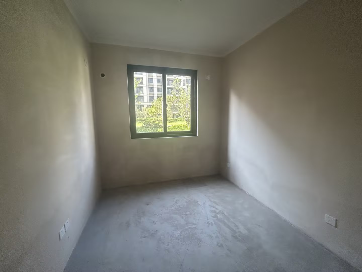 绿地江海图 3室2厅2卫 122m&sup2;