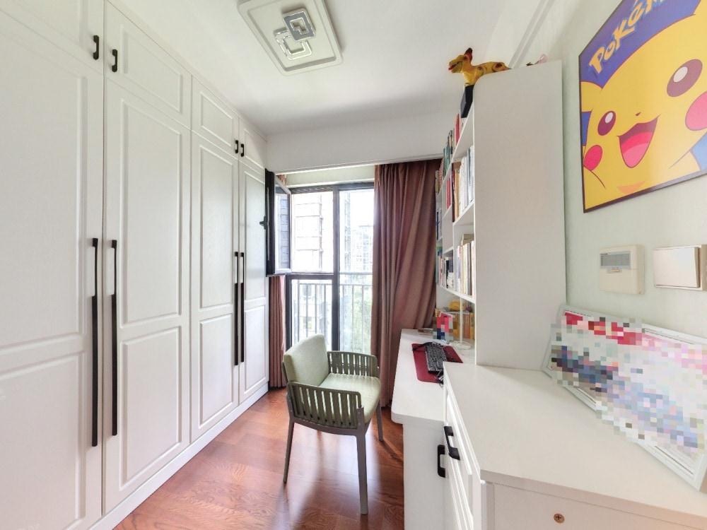 中南漫悦湾 4室2厅2卫 123m&sup2;