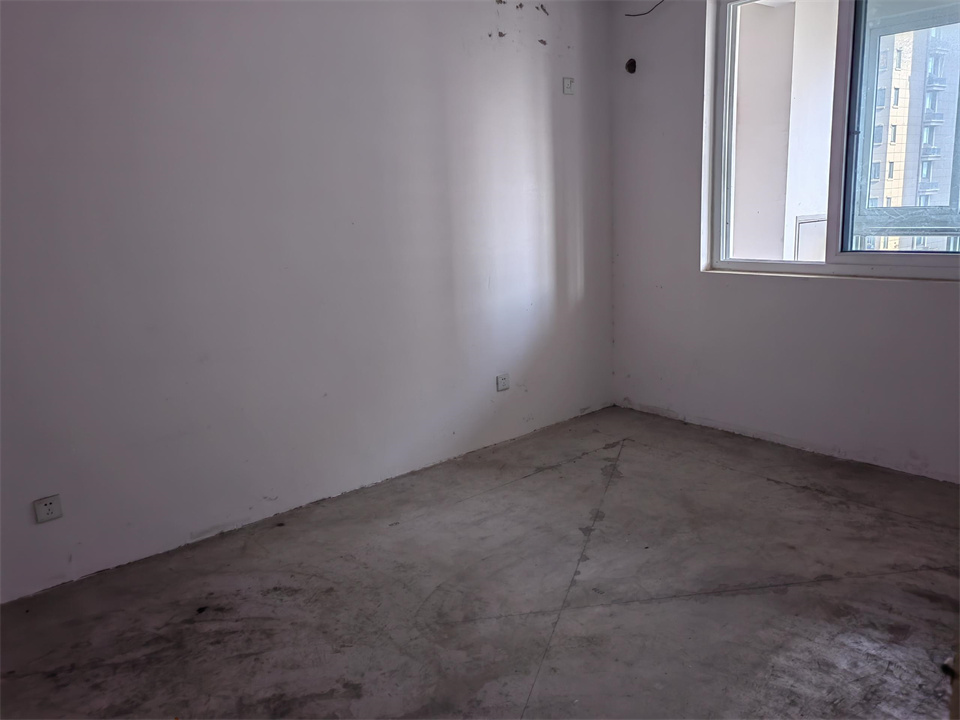 白龙花苑 室厅卫 143m&sup2;