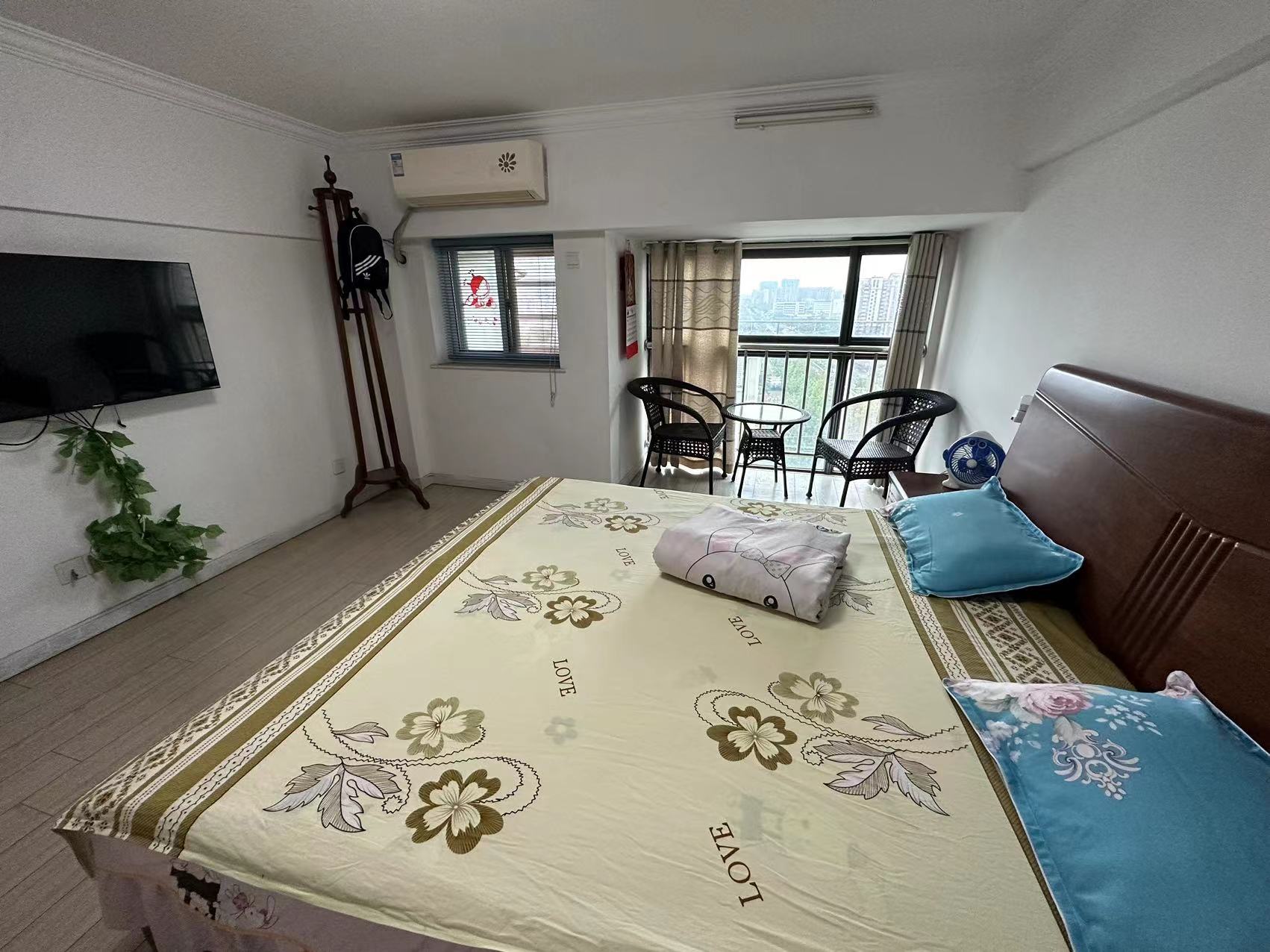 太阳鑫城 2室1厅1卫 55m&sup2;