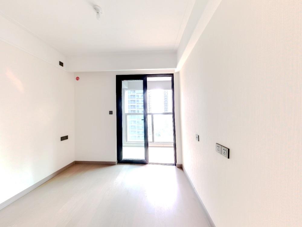 万科&middot;海上明月 3室2厅2卫 98m&sup2;