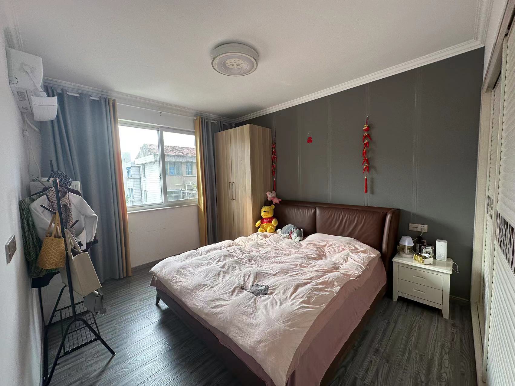 虹桥南村 3室2厅1卫 113m&sup2;
