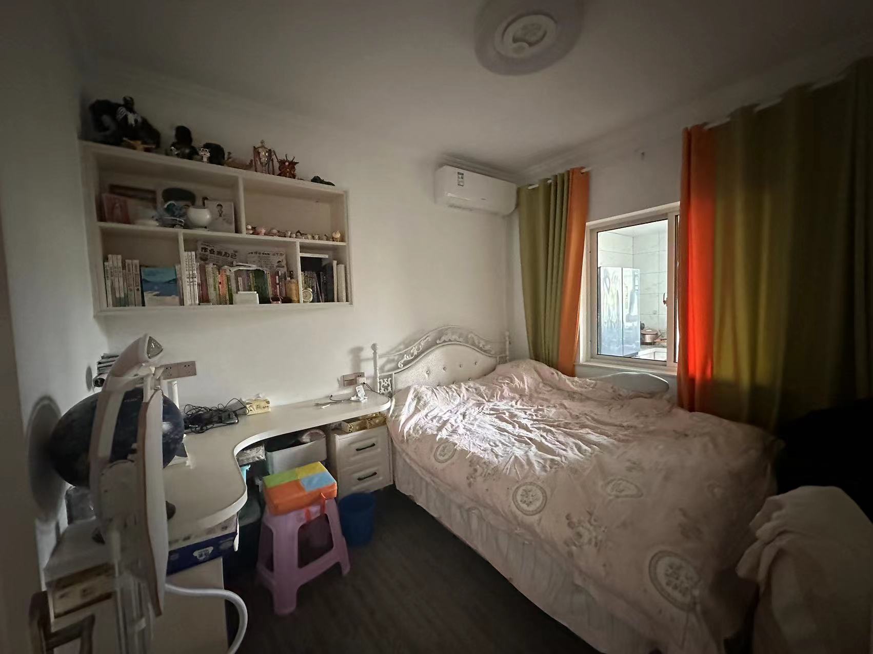 虹桥南村 3室2厅1卫 113m&sup2;