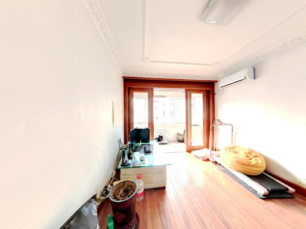 晨苑 3室1厅1卫 93m&sup2;
