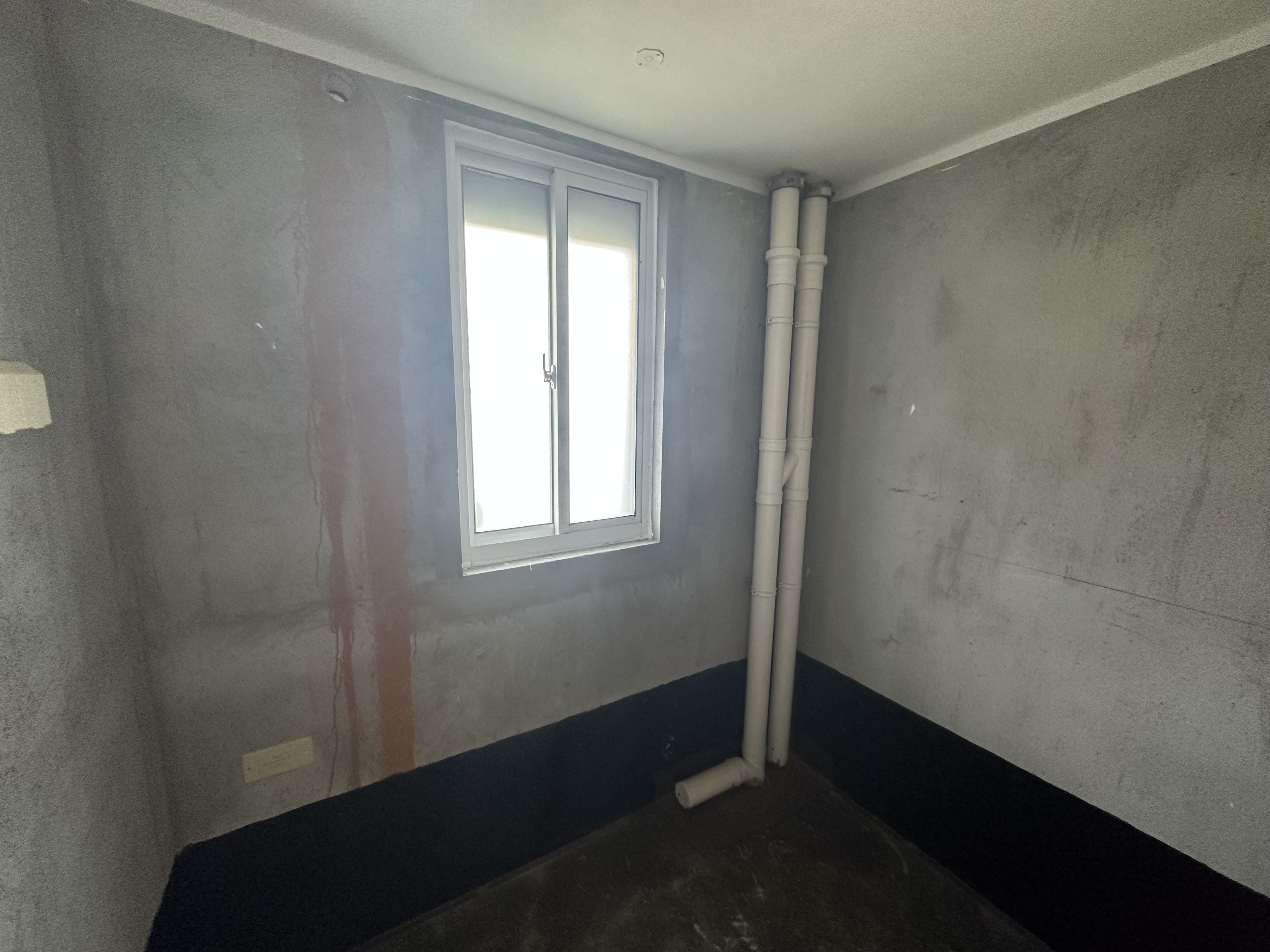 湖滨华庭 4室2厅2卫 143.81m&sup2;
