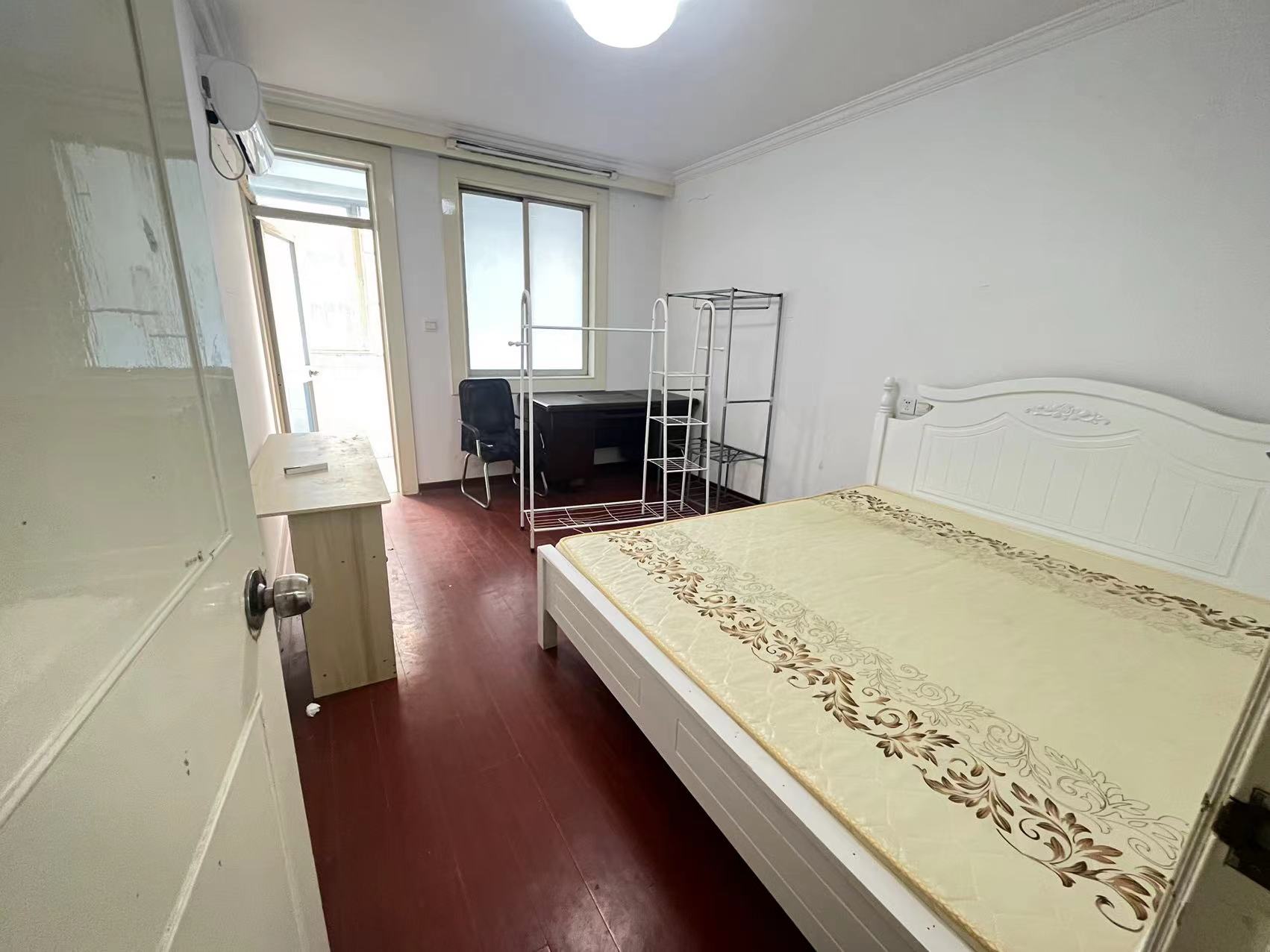 怡园新村 2室1厅1卫 71.00m&sup2;