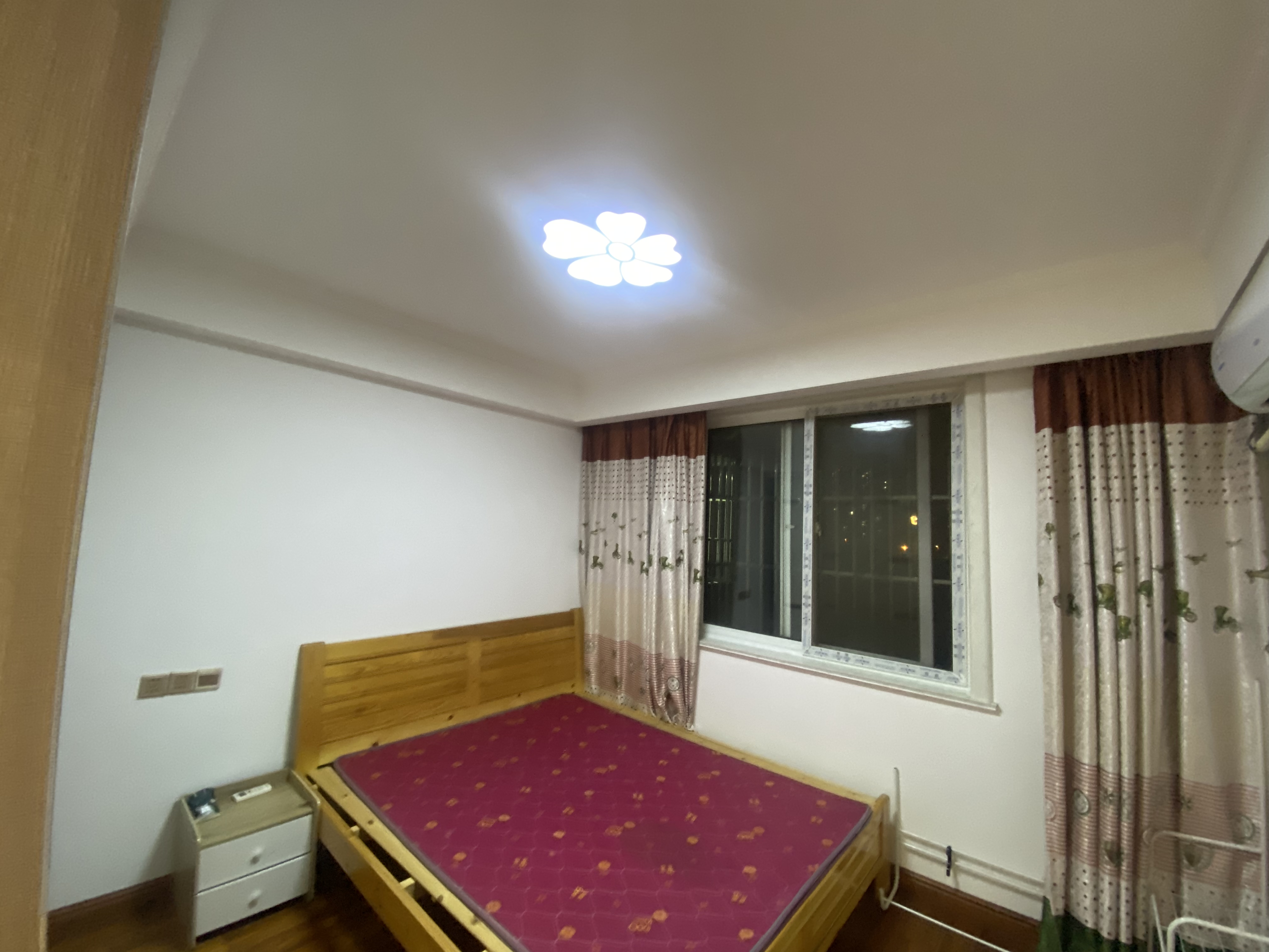 和谐汇景新苑 3室1厅1卫 112m&sup2;