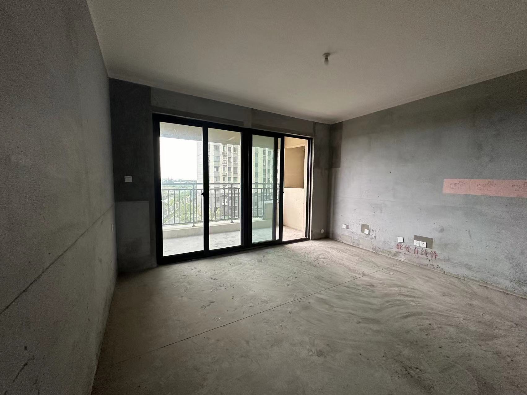 观澜台 4室2厅2卫 140.00m&sup2;