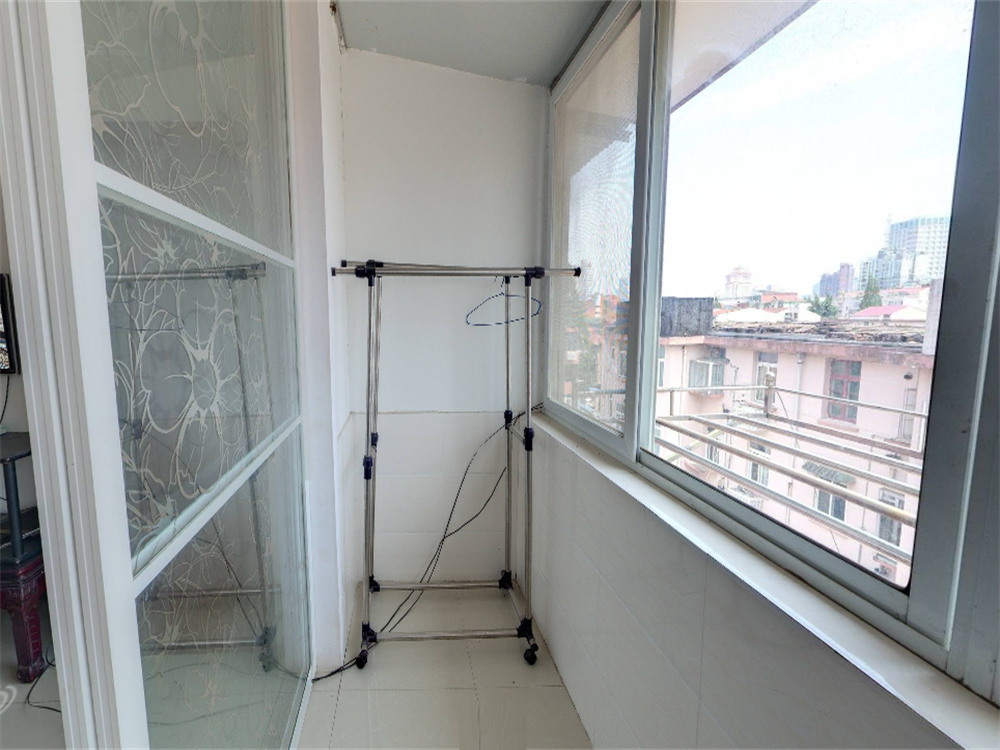 莘园路51号 1室1厅1卫 30.70m&sup2;