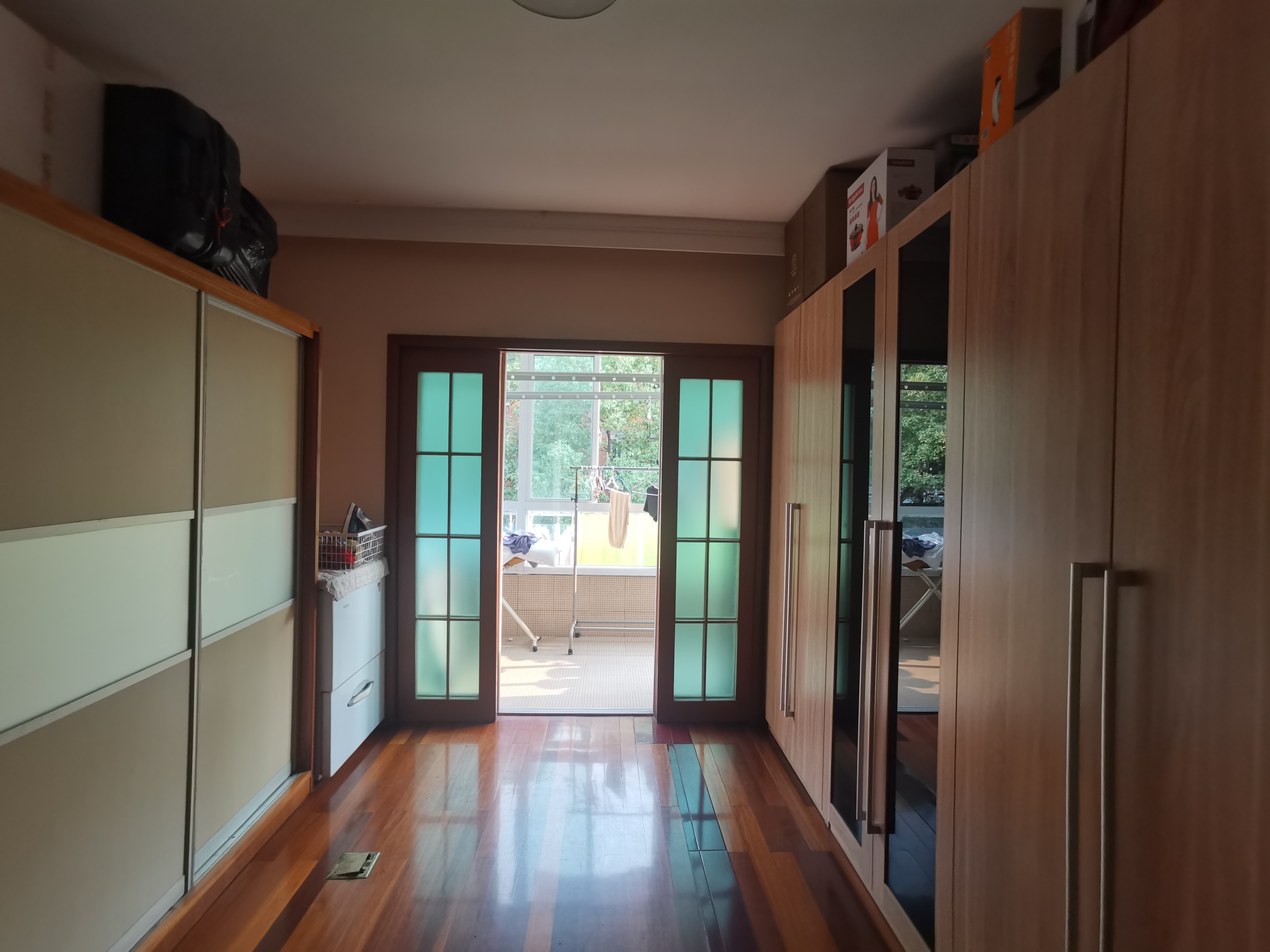 天安花园 4室2厅2卫 145m&sup2;