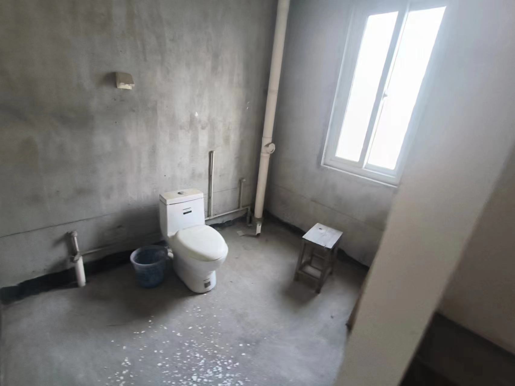 启秀星河城 5室2厅2卫 199m&sup2;