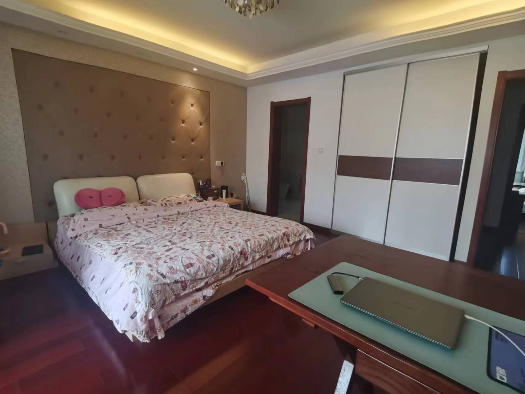 博园岚郡 4室2厅2卫 210.00m&sup2;
