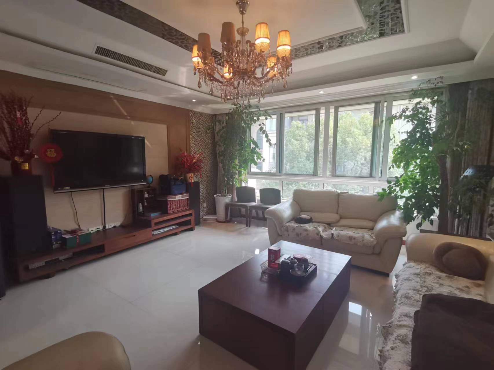 博园岚郡 4室2厅2卫 210.00m&sup2;