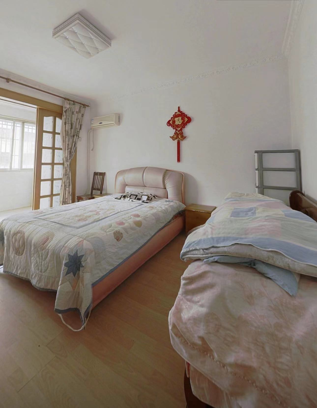 佳苑小区&middot;东 3室2厅1卫 110m&sup2;