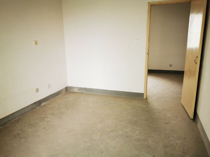 惠泽苑 2室1厅1卫 82m&sup2;
