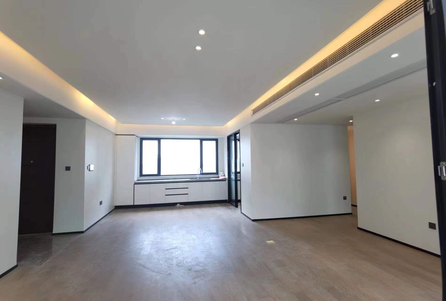 万科翡翠东第 4室2厅2卫 150m&sup2;