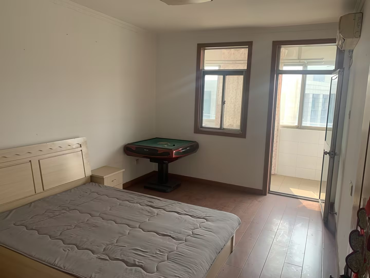 虹桥东村 3室1厅1卫 73m&sup2;