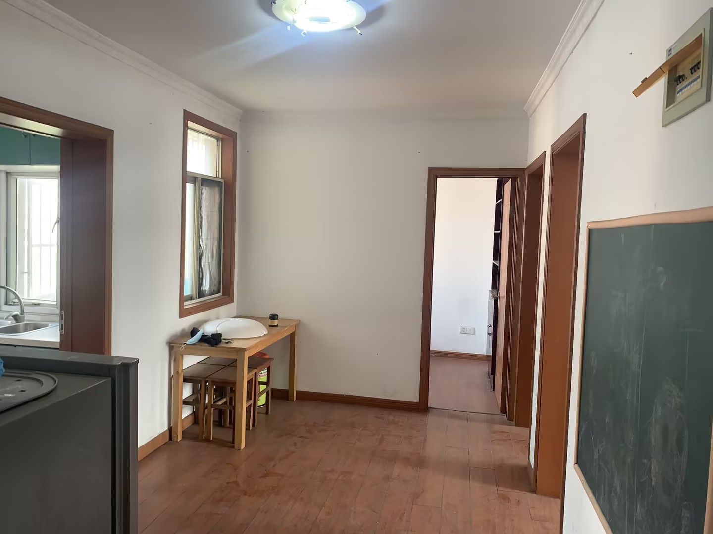虹桥东村 3室1厅1卫 73m&sup2;