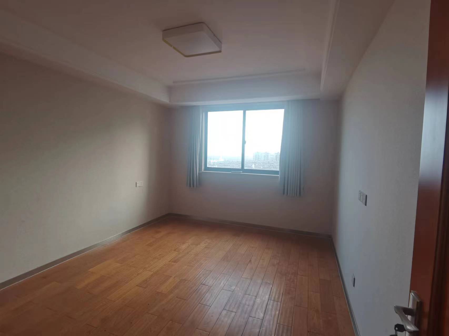 金和家园 4室2厅2卫 105.00m&sup2;
