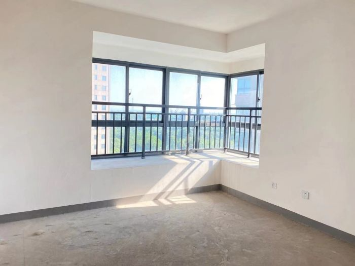 江景国际家园北区 3室2厅2卫 140m&sup2;