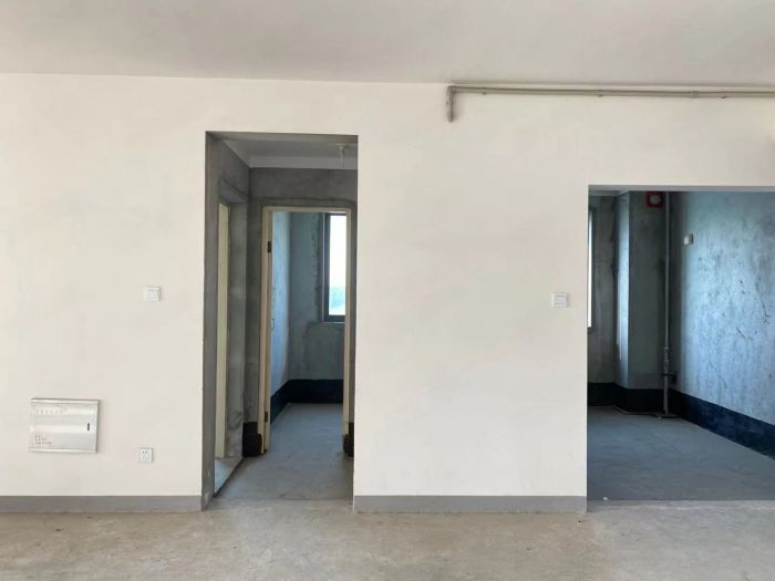 江景国际家园北区 3室2厅2卫 140m²