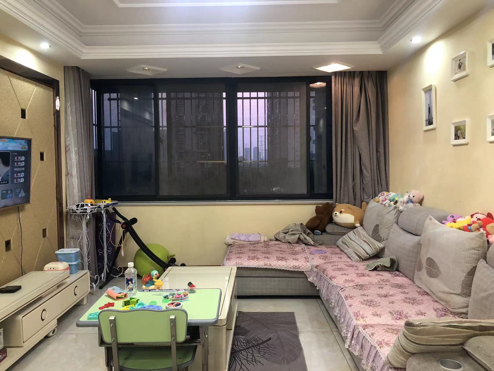 融悦华庭 3室2厅2卫 129m²