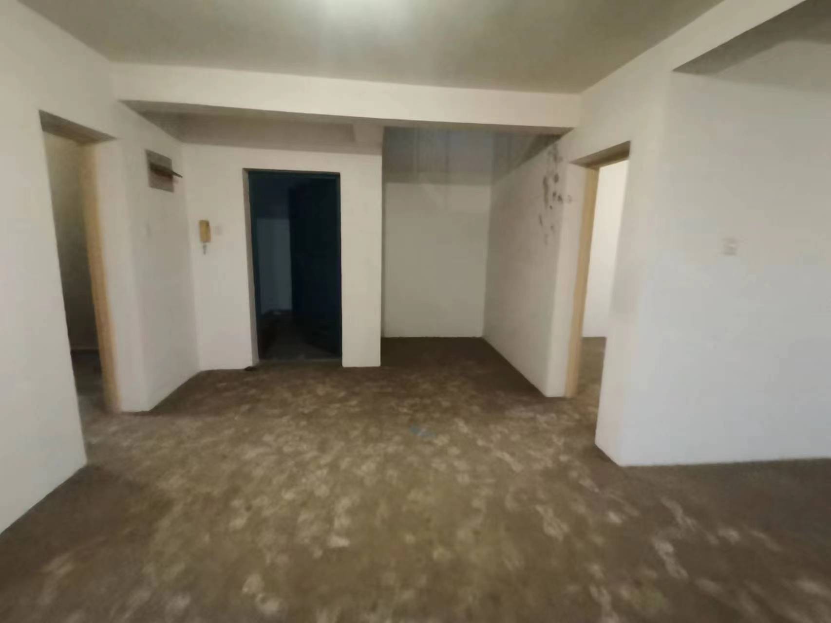 五山公寓 5室3厅2卫 142.76m&sup2;