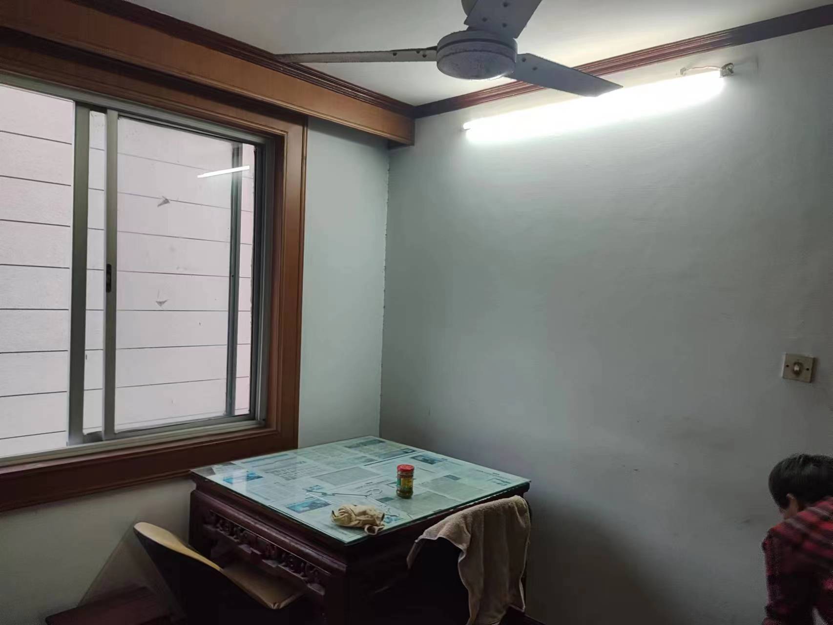 越江新村 3室2厅1卫 111m&sup2;