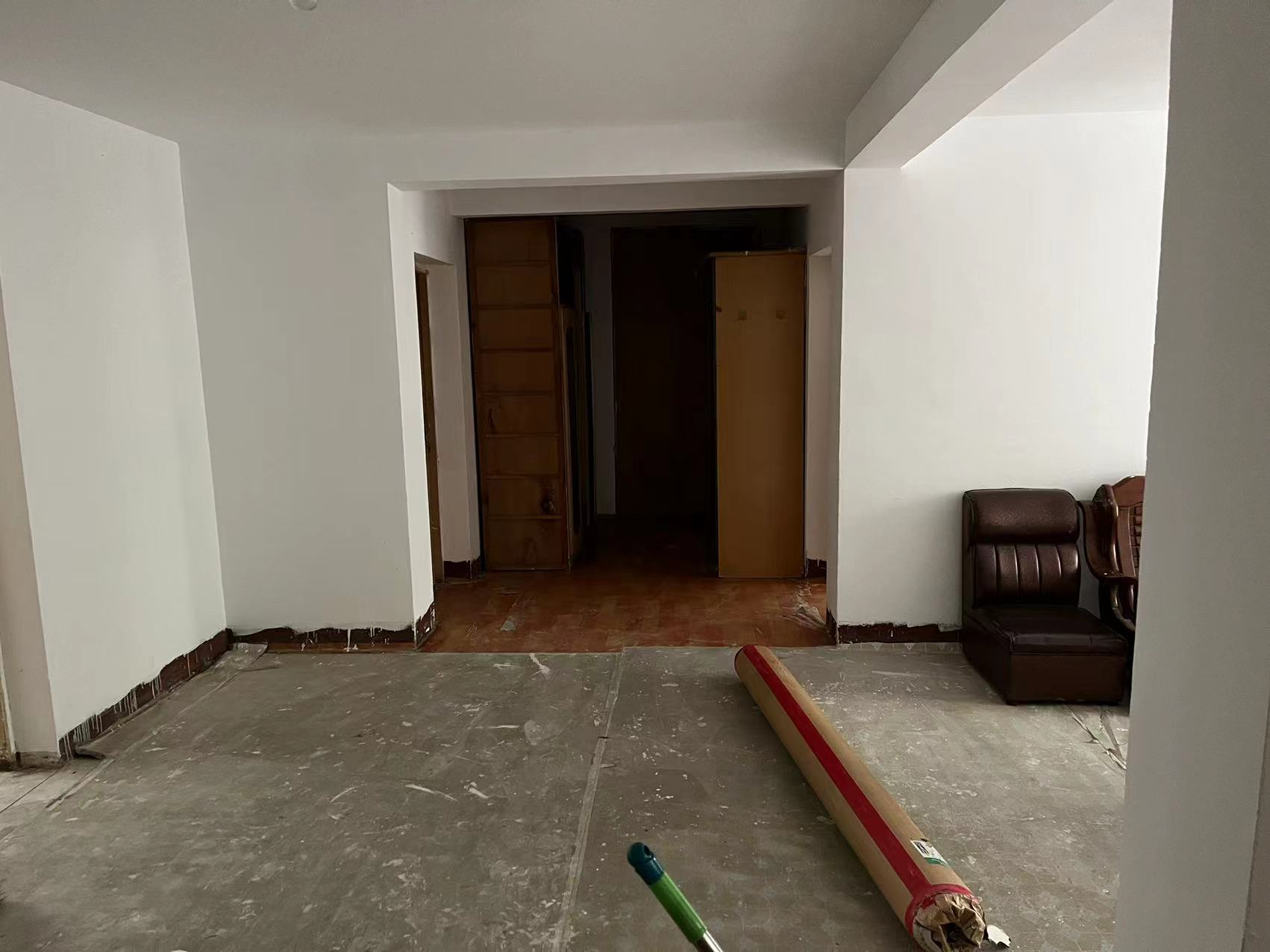 金辉花园 4室1厅1卫 130m&sup2;