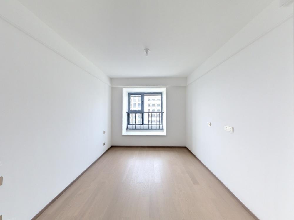 卓越府 3室1厅1卫 99m&sup2;