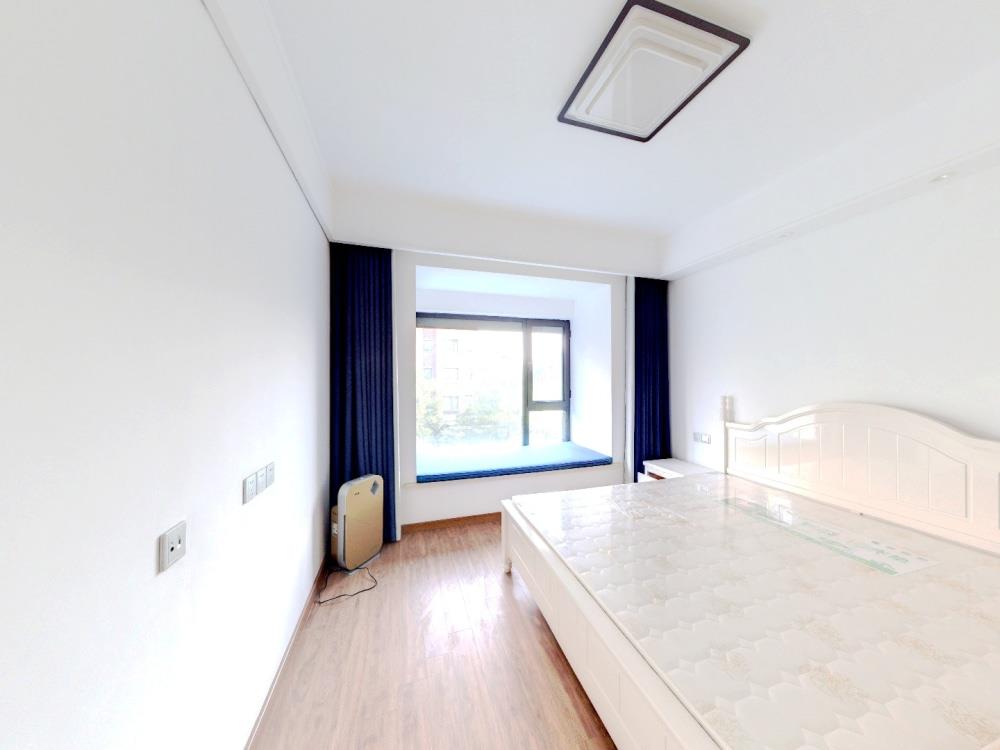 佳期漫 4室2厅2卫 122m&sup2;