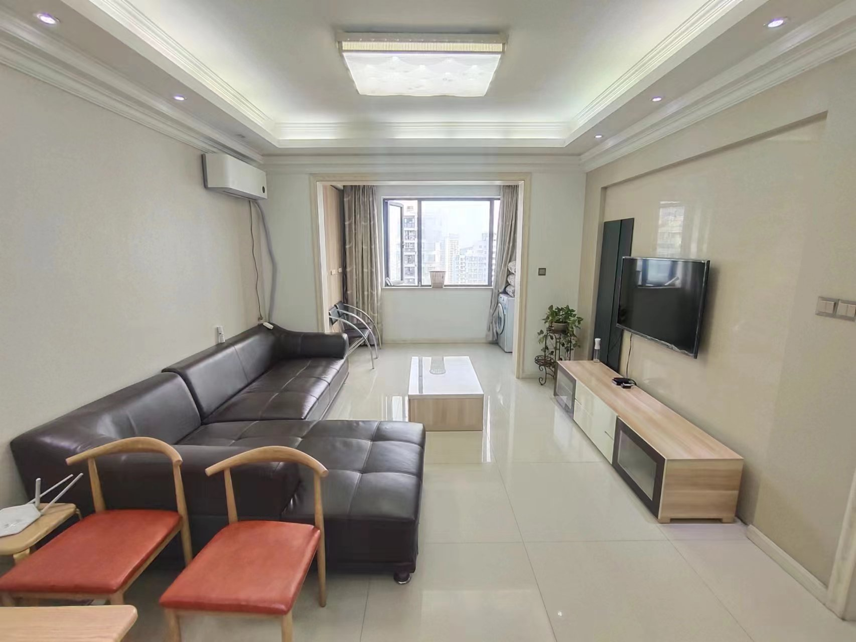 中南世纪城北区 1室1厅1卫 74m&sup2;