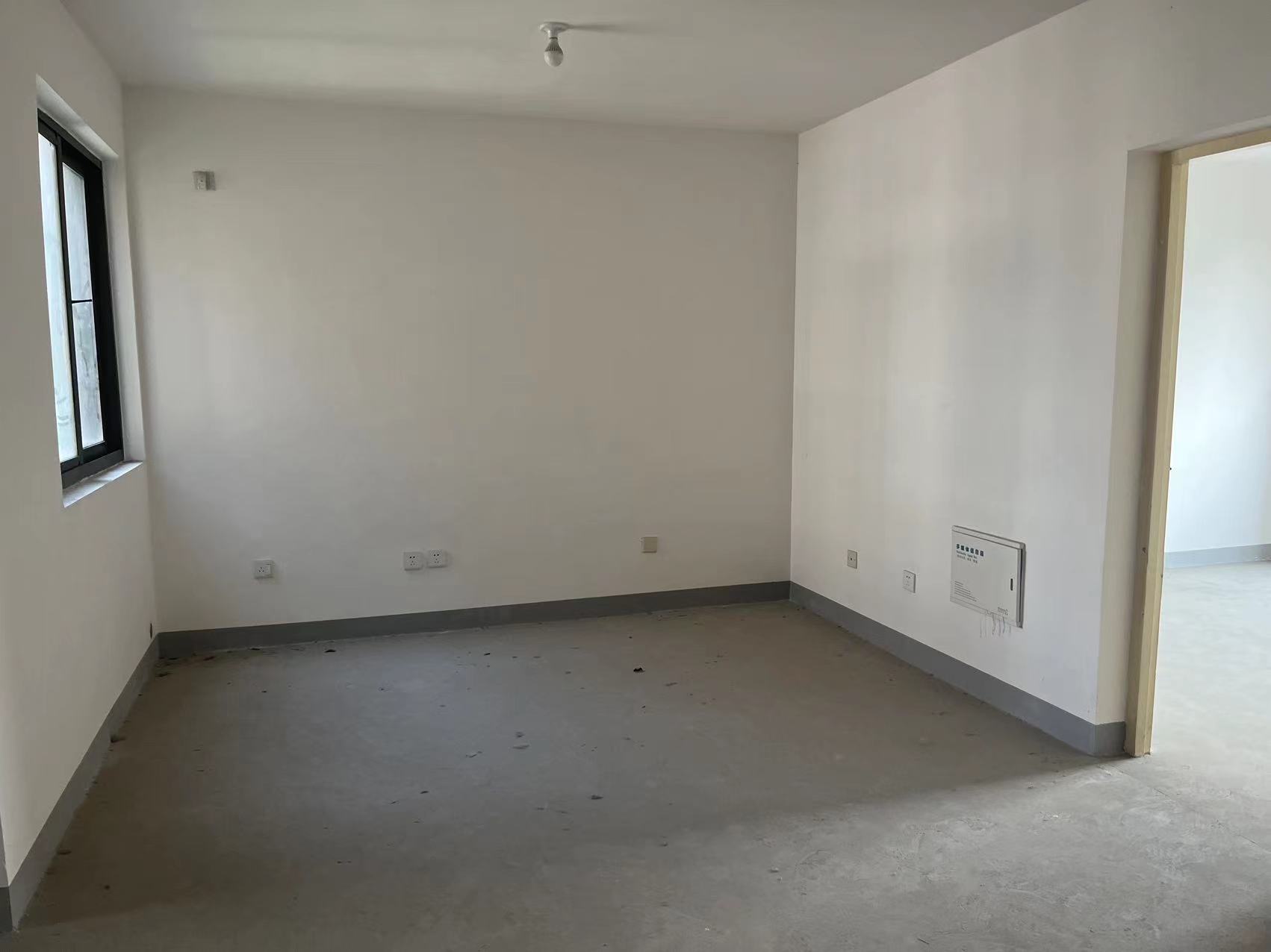 新城新苑 3室2厅1卫 158.00m²